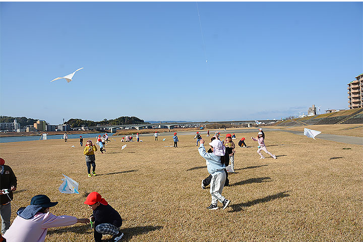 たこあげ大会の様子2