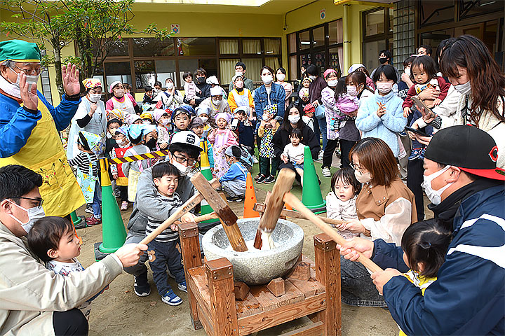 もちつき大会(父母の会主催)